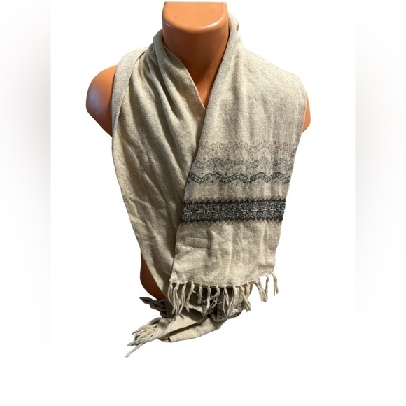 Kingsway Hosiery Mills Unisex Beige Geometric Fringe Scarf Shawl 100% Lambs Wool - Picture 1 of 11